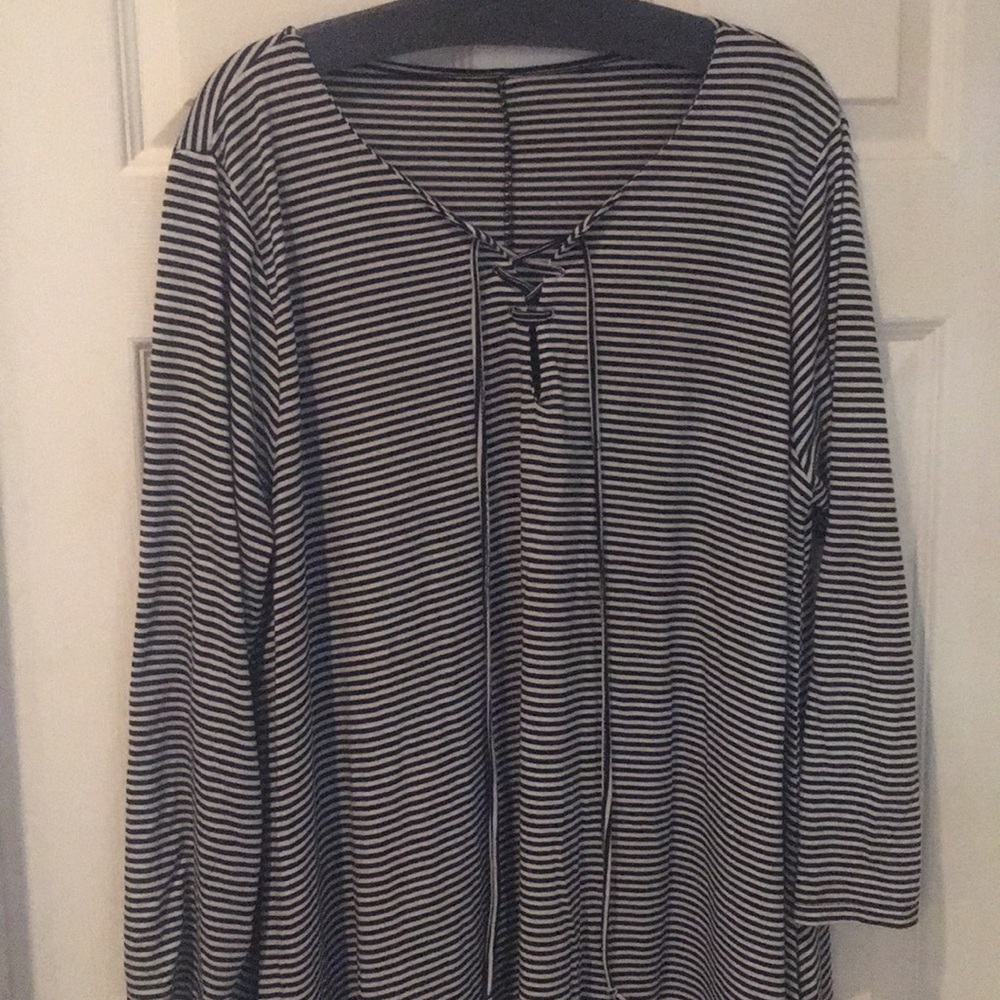 Stripped top